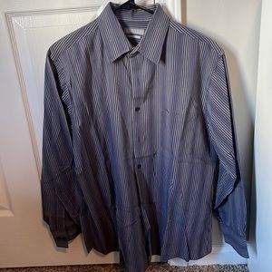Van Heusen Long Sleeve Button-up